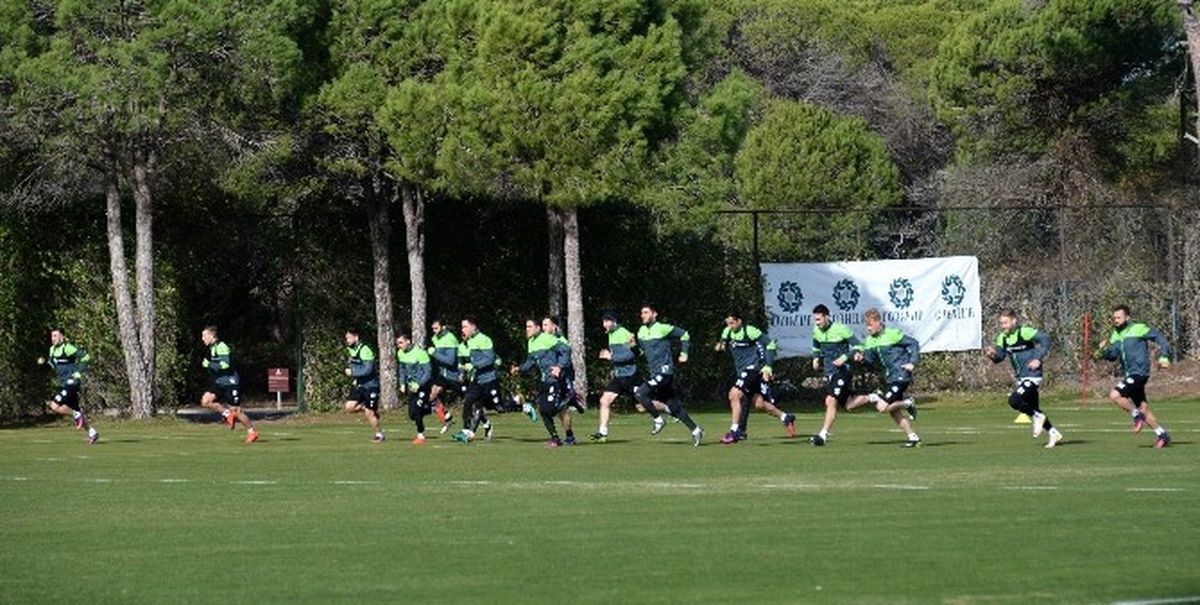 Konyaspor\'un Devre Arası Kampı Sona Erdi