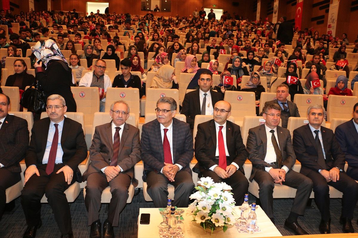 Mehmet Akif Ersoy\'u Anma Programı