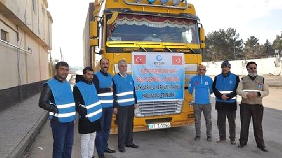 Nizip\'te, Derneklerden Suriye\'ye Yardım