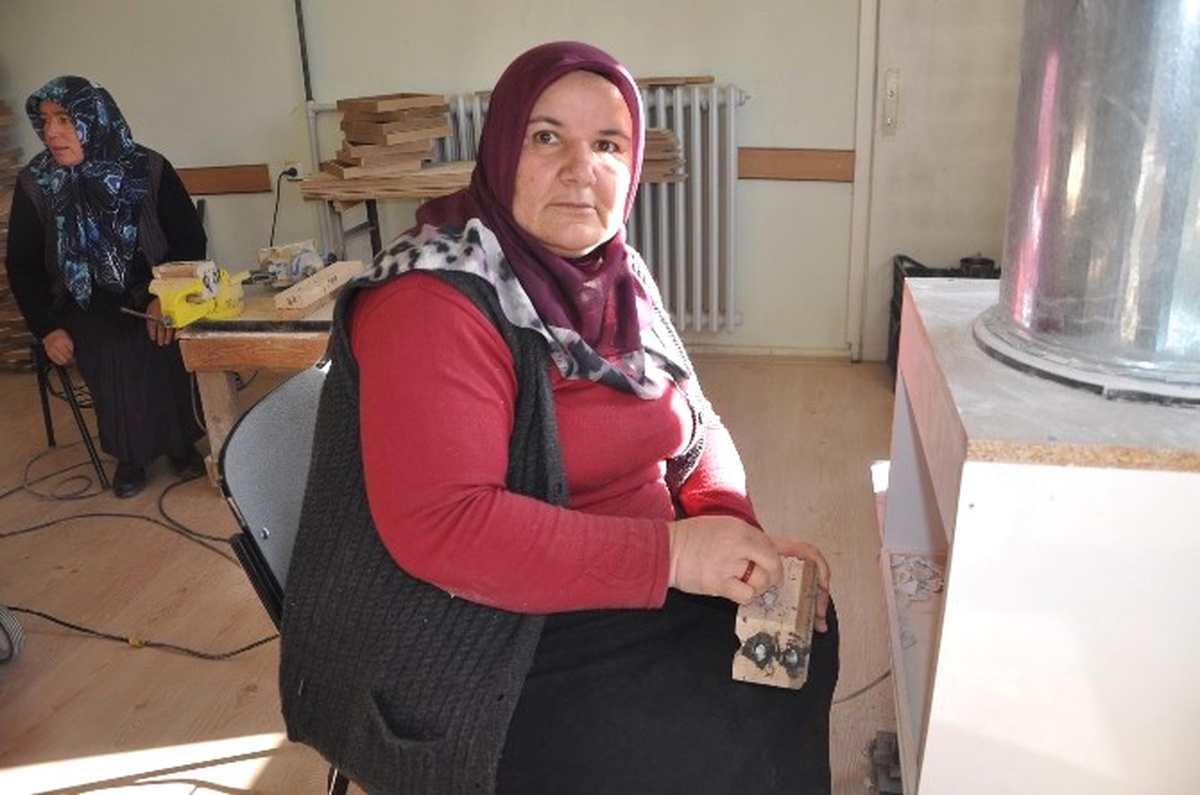 Sedef Kakma\'da Erkeklere Taş Çıkartıyorlar