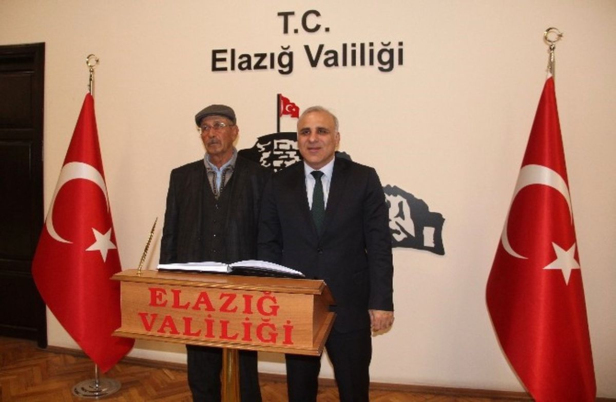 Şehit Ömer Halisdemir\'in Babasından Vali Zorluoğlu\'na Ziyaret