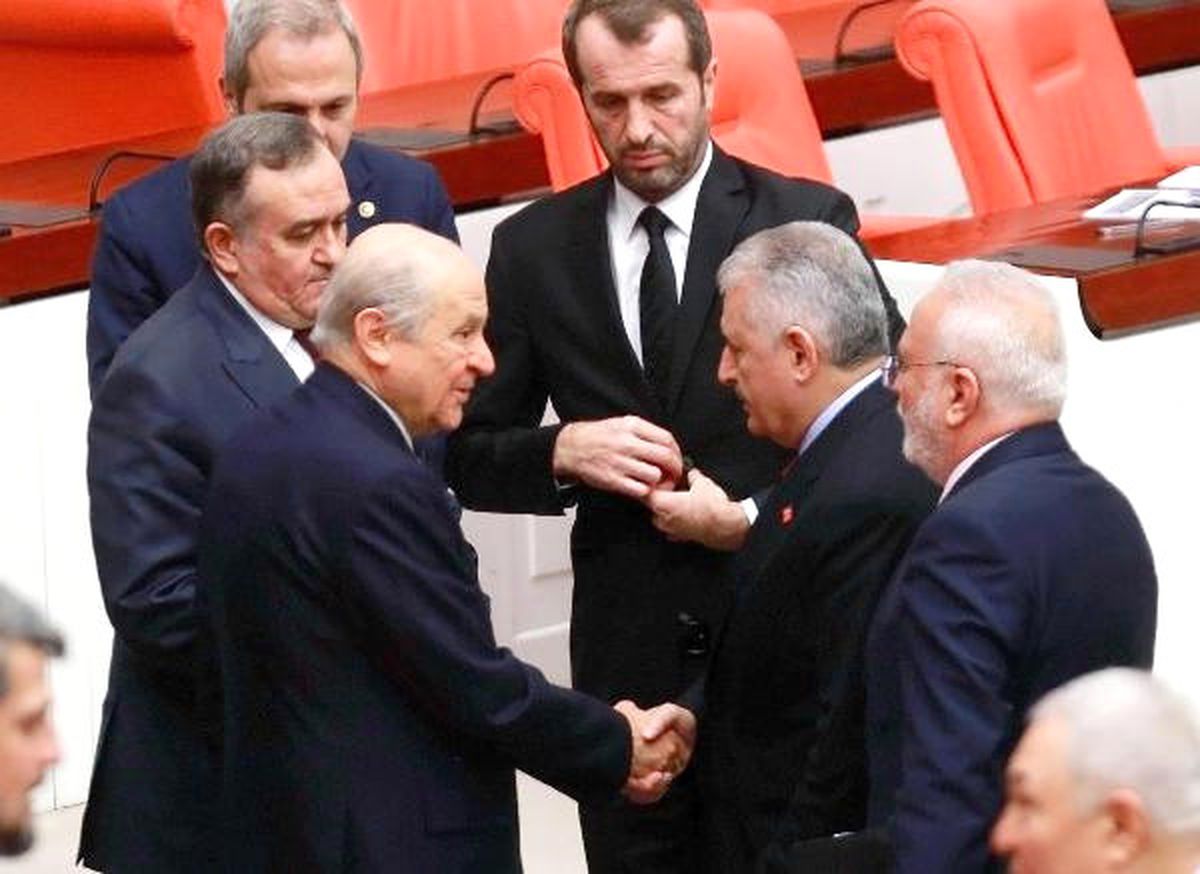 Başbakan Yıldırım\'dan MHP Lideri Bahçeli\'ye Teşekkür