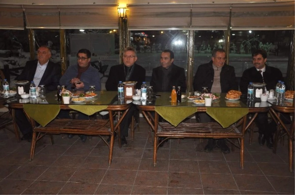 Başkan Arslan ve Lekesiz, 10 Ocak Çalışan Gazeteciler Günü\'nü Kutladı