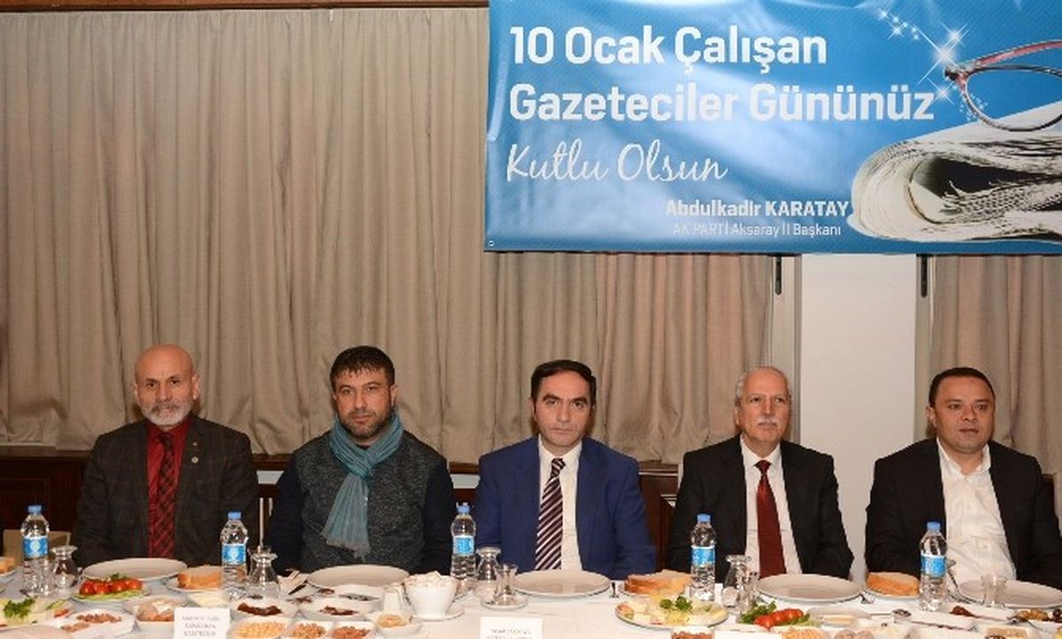 Başkan Karatay: "15 Temmuz\'da Darbeyi Önleyen Ana Etken Medyaydı"