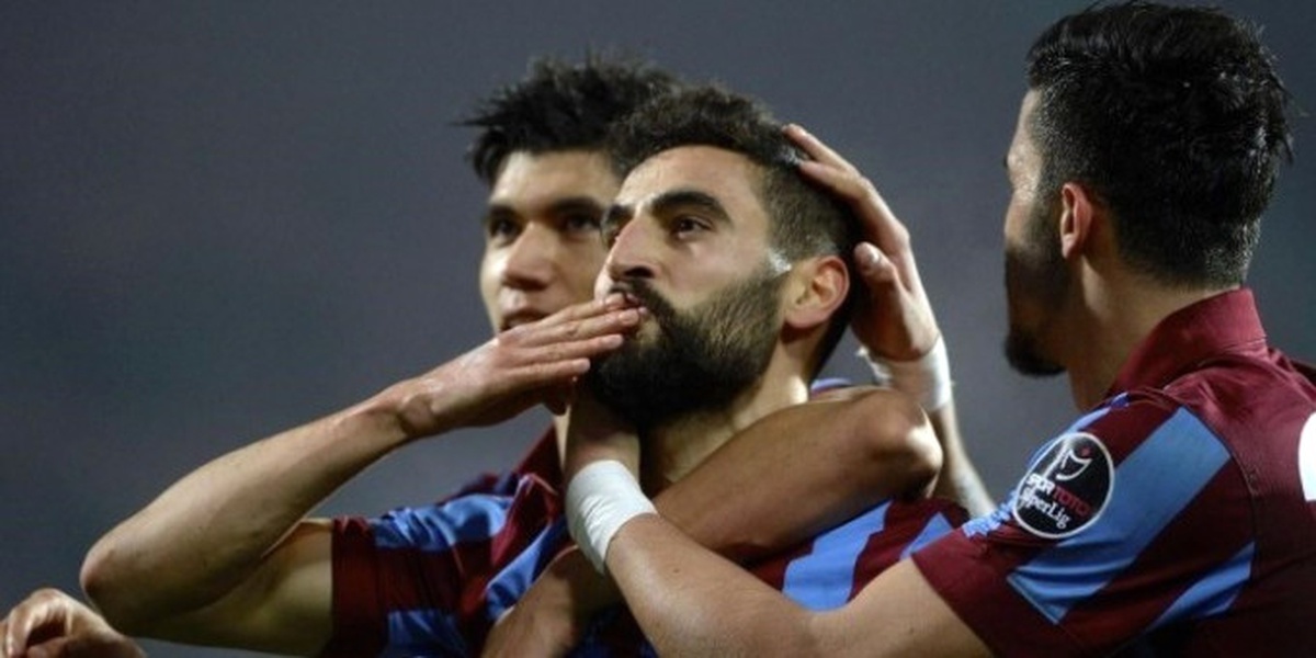 Beşiktaş\'tan Mehmet Ekici İçin Trabzonspor\'a Yeni Teklif