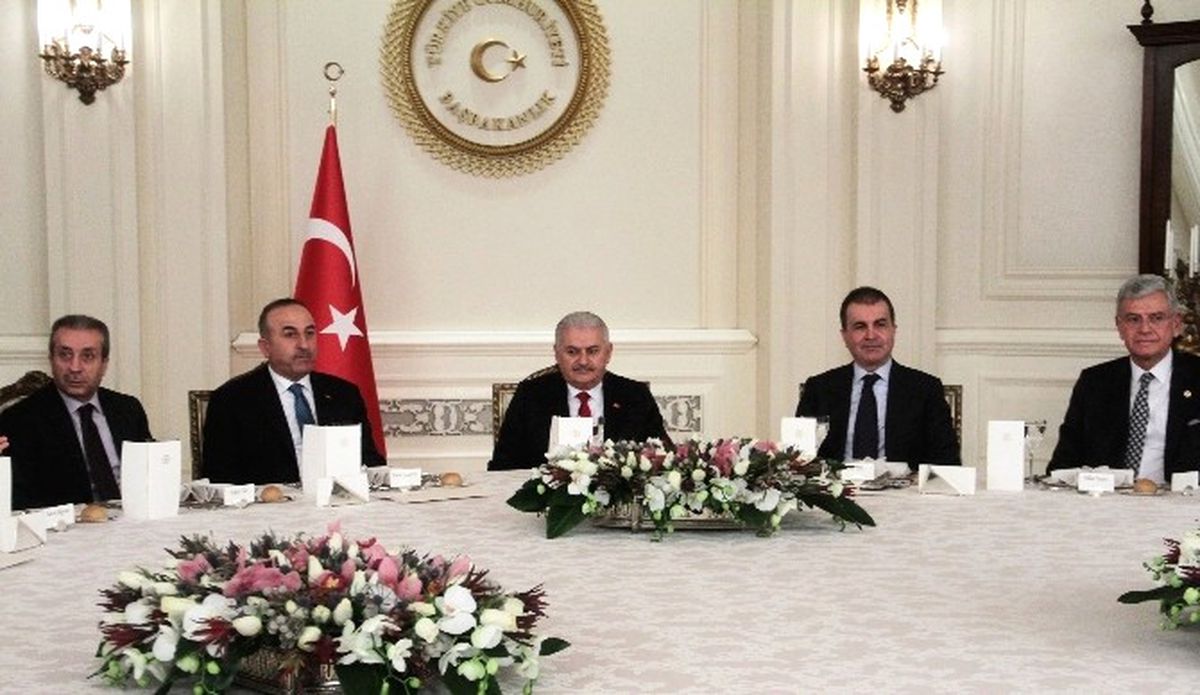 Büyükelçiler Çankaya Köşkü\'nde