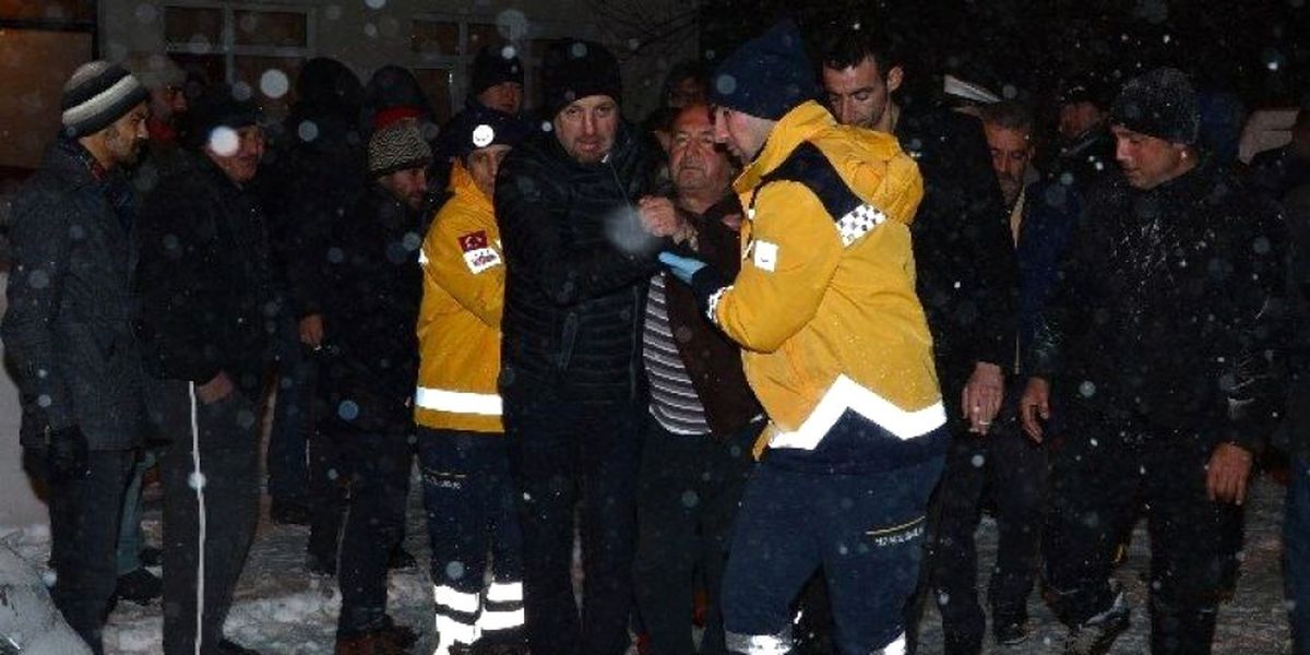 Deaş Tarafından Kaçırılan Askerin Şehadet Haberi, Ankara\'daki Evine Ulaştı