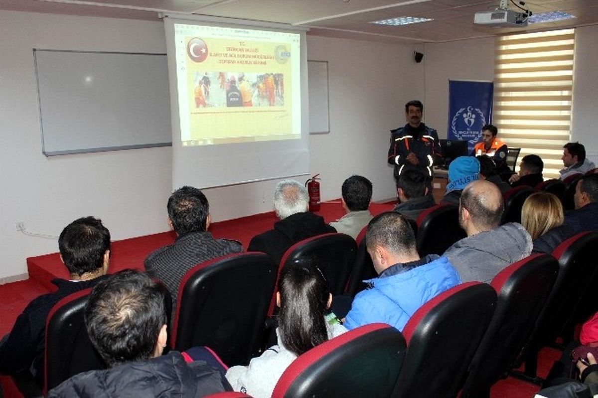 Deprem ve Yangın Tatbikatı Eğitimi Verildi