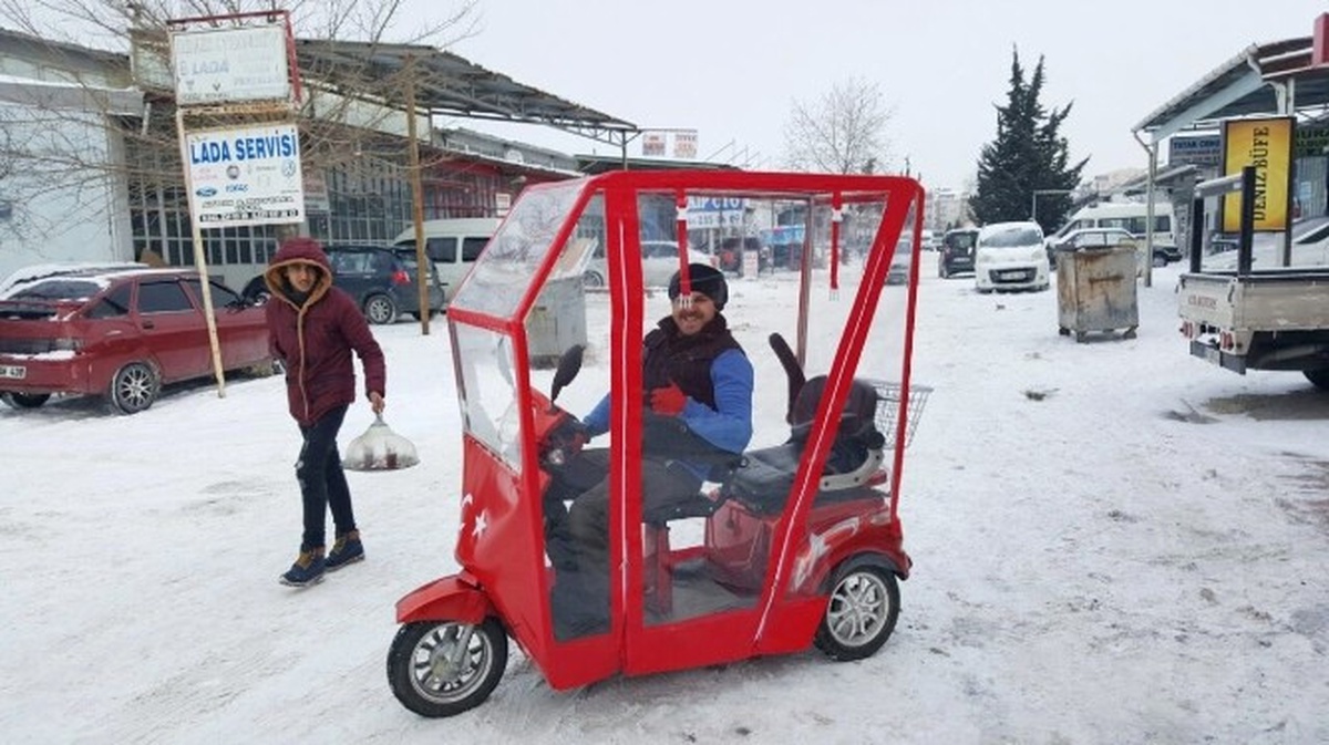 Engelli Vatandaşlar Soğuk Geçirmez Branda ile Korunacak