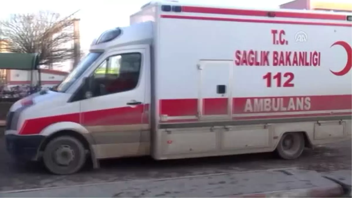 Fırat Kalkanı Harekatı - Deaş Ile Çatışırken Yaralanan 9 Öso Mensubu Tedavi Için Türkiye\'ye...