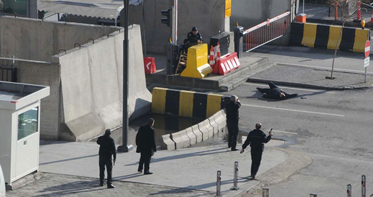 Gaziantep Emniyeti Önündeki Çatışmada Öldürülen Teröristin Akli Dengesi Bozukmuş