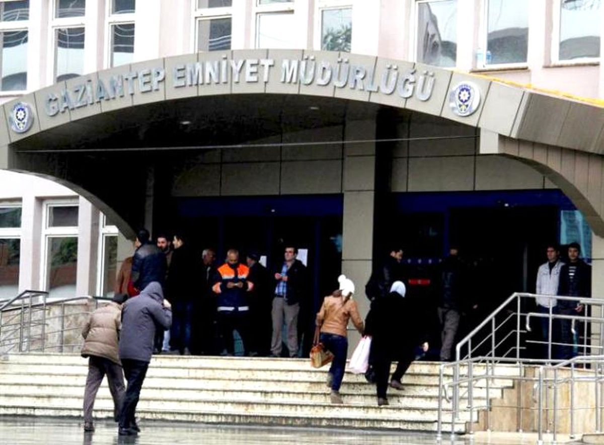 Gaziantep\'te Silah Sesleri (2)