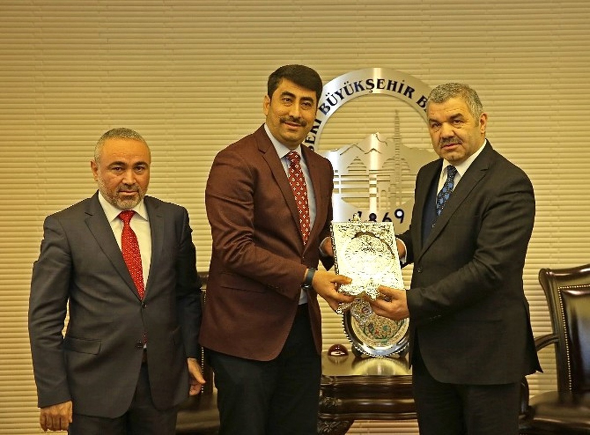 Hizmet İş\'ten Büyükşehir Belediyesine Ziyaret