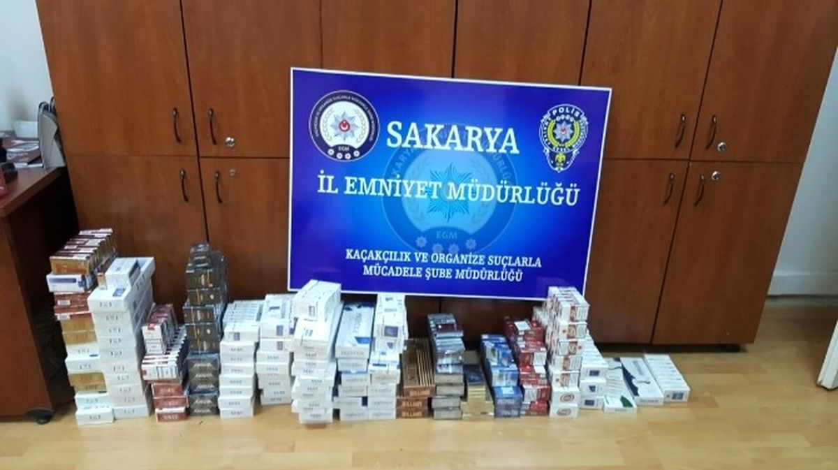 İki Ayrı İş Yerinde Bin 600 Paket Kaçak Sigara Ele Geçirildi