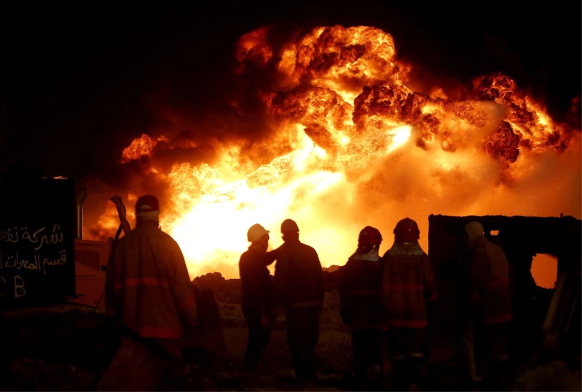 Irak\'ta Petrol Kuyularındaki Yangın Söndürme Çalışmaları
