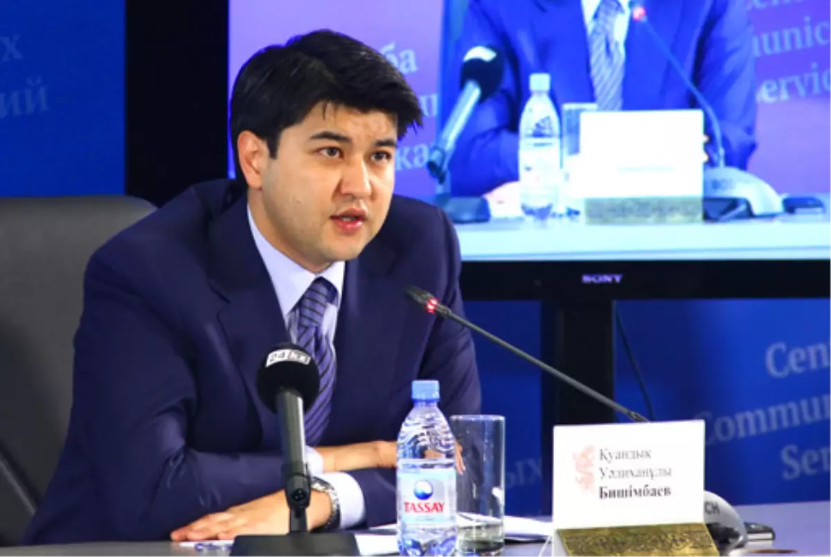 Kazakistan Rüşvetle Suçlanan Eski Ekonomi Bakanı Gözaltına Alındı