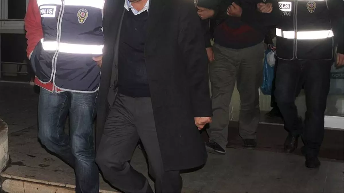 Kızıltepe\'de 6 Öğretmen Tutuklandı