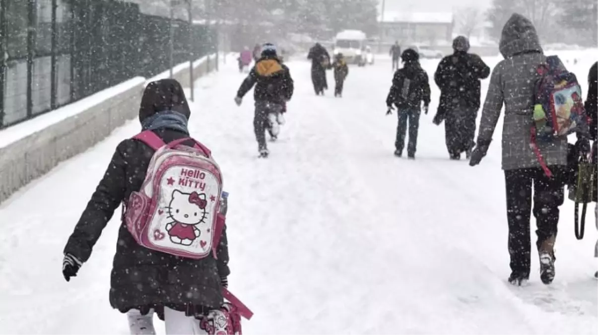 Konya\'da Okullara Kar Tatili