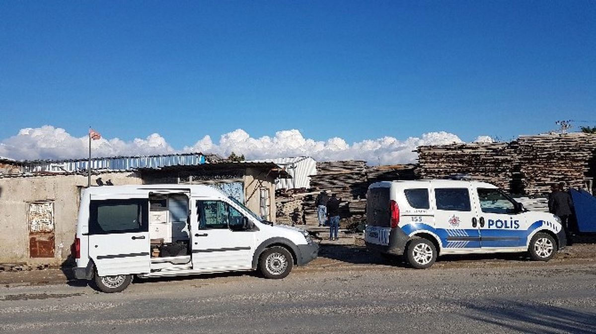 Manavgat\'ta 300\'e Yakın İnşaat Kalıbı Çalındı