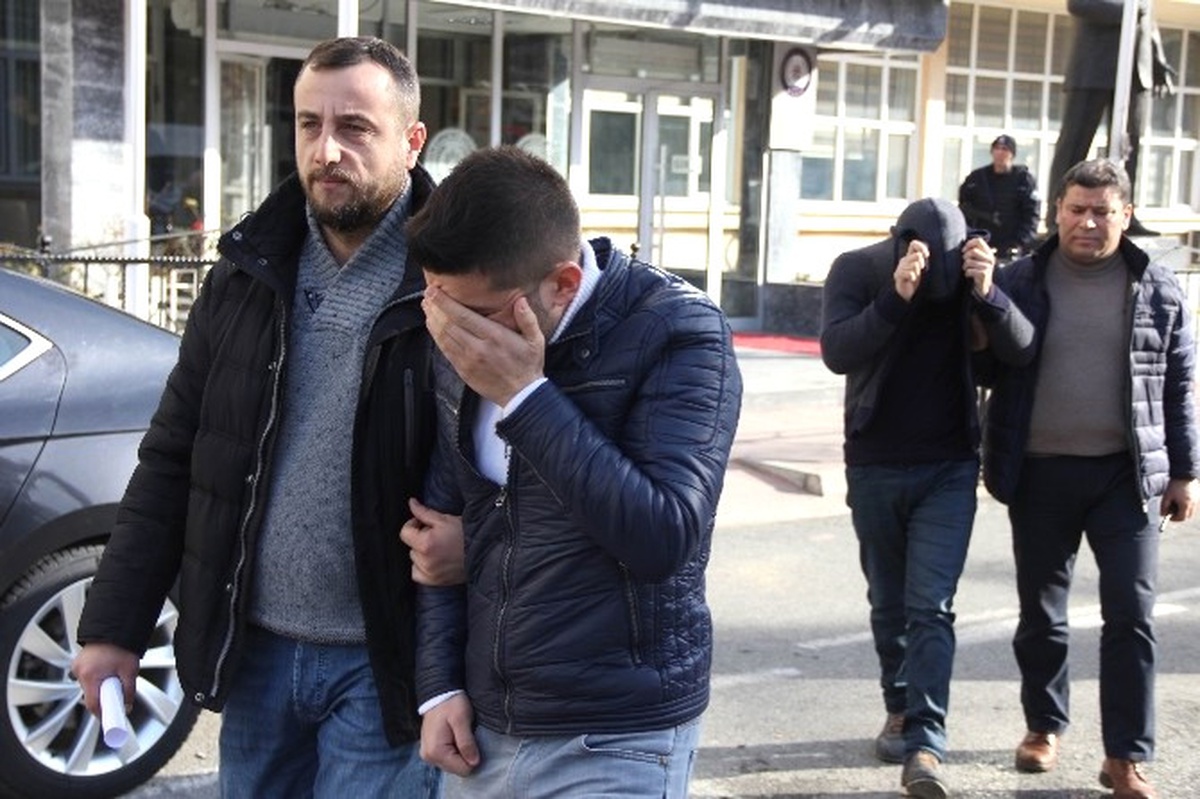 Marketten Gıda Maddesi Hırsızlığına 2 Gözaltı