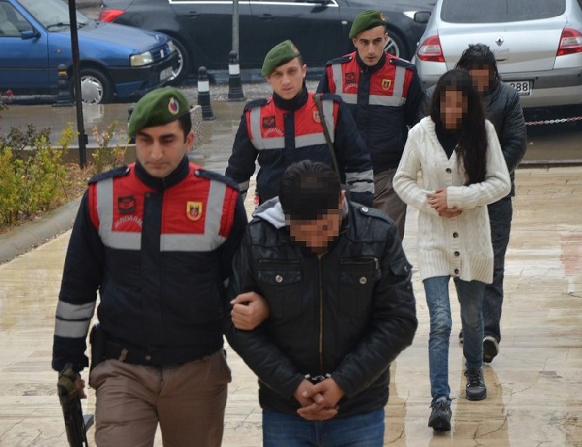 Milas\'ta 3 Hırsız 11 Ayrı Suçtan Tutuklandı