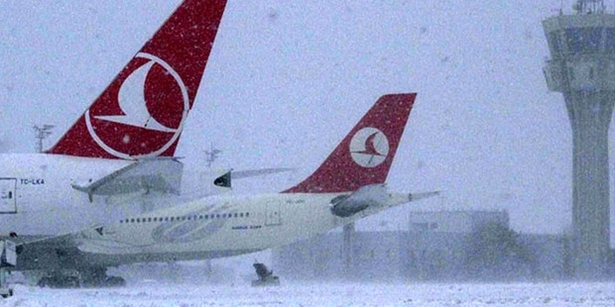 Sabiha Gökçen Havalimanı\'na İnişler Yapılamıyor