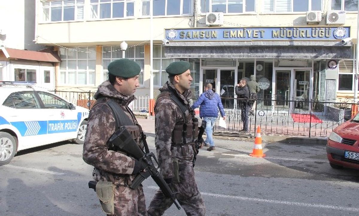 Samsun Emniyet Müdürlüğü Önünde Güvenlik Önlemleri Artırıldı