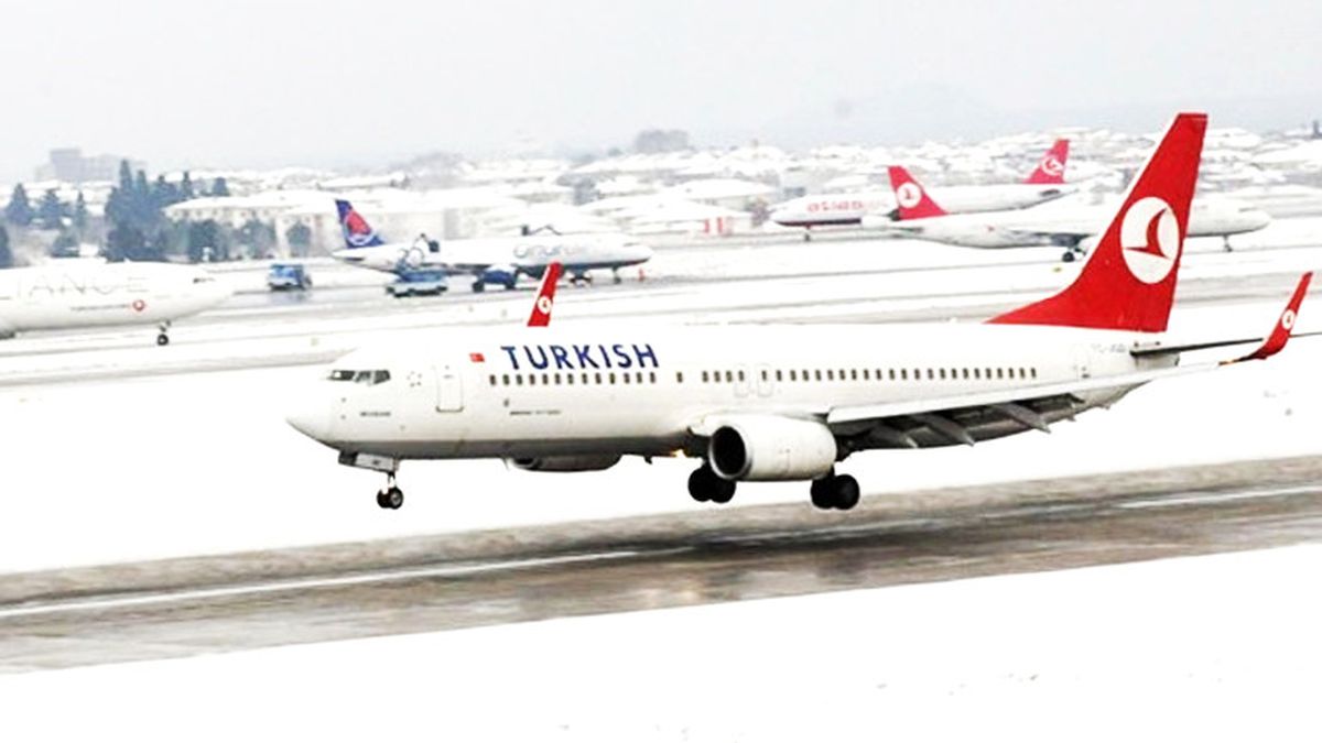 THY\'nin 25 Uçağı Başka Havalimanlarına Yönlendirildi