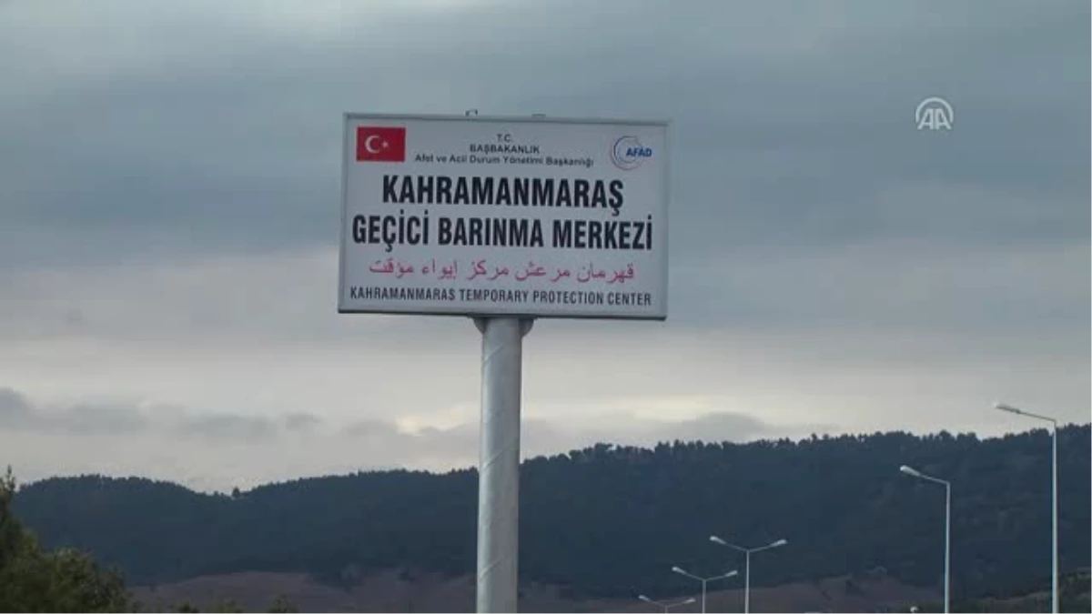 Türkmenler Konteyner Kente Yerleştiriliyor