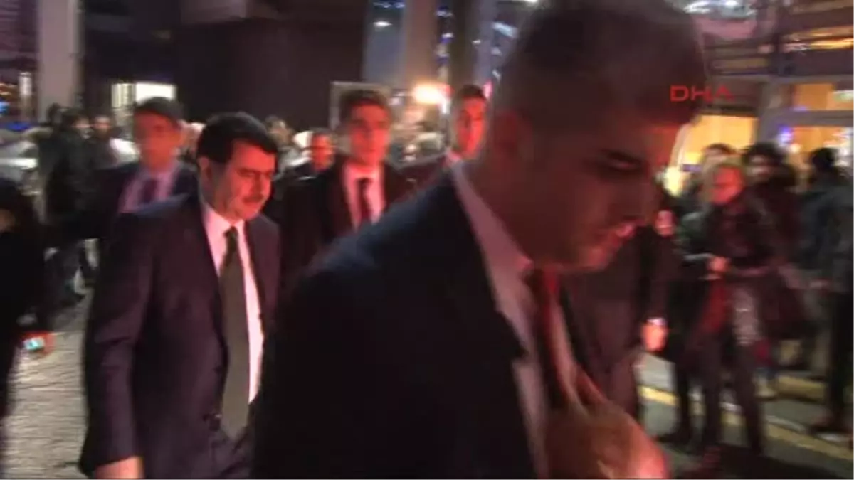 Vali Şahip Şahin Çöken Tente Altında Kalan Yaralıları Ziyaret Etti