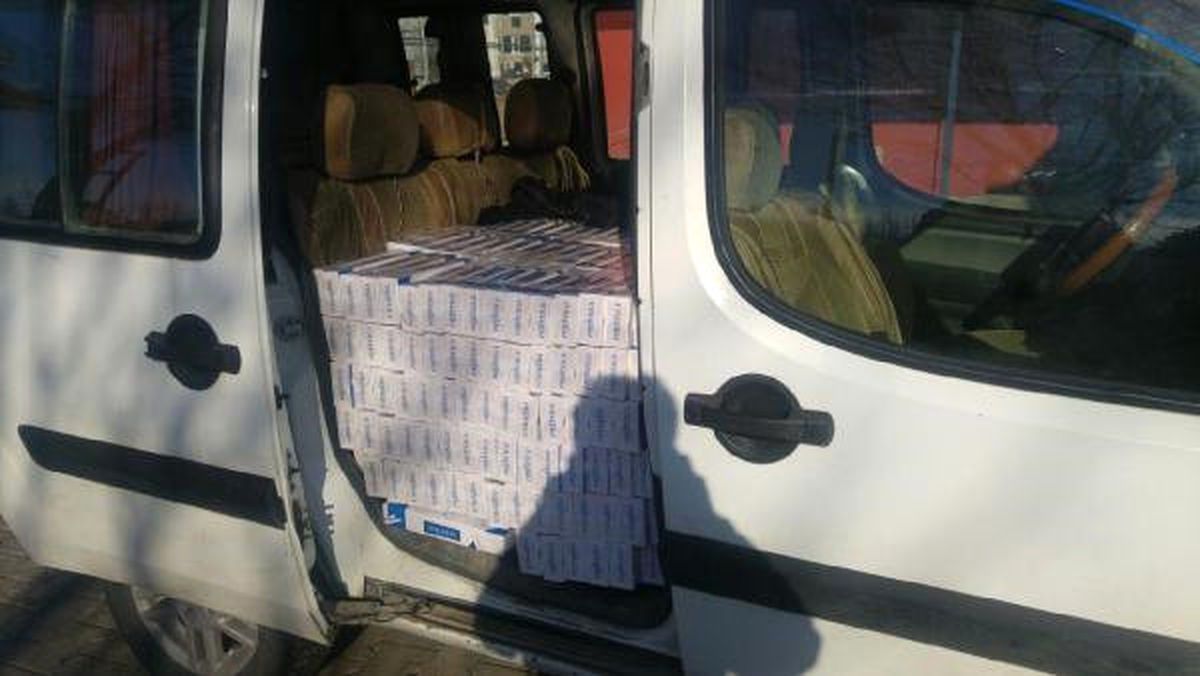 Van\'da 106 Bin Paket Kaçak Sigara Ele Geçirildi