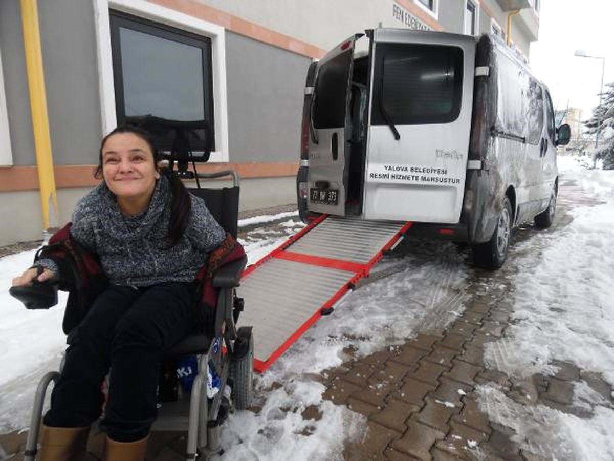 Yalova\'da Engellilerin Yardımına Belediye Koştu