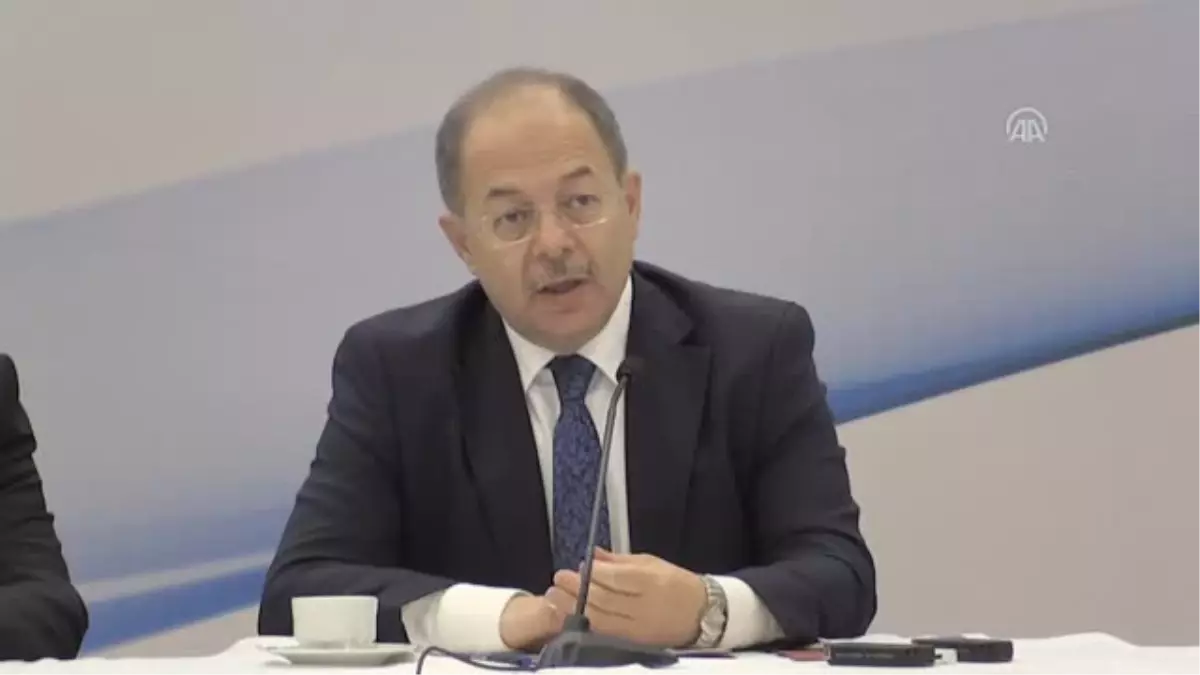 Akdağ: "Sağlıkta Dönüşüm Programının Ikinci Fazına Başlıyoruz"