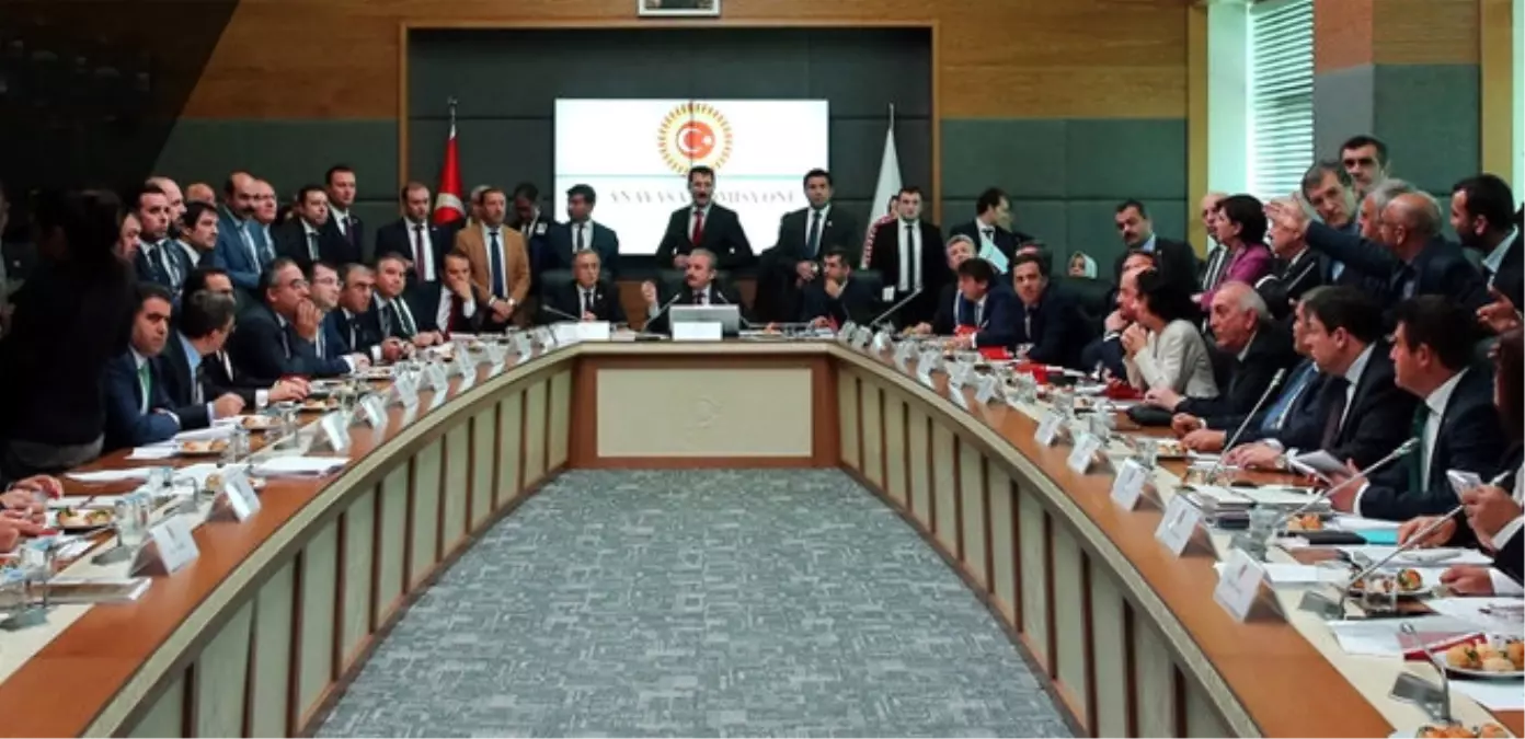 Anayasa Değişiklik Teklifinin İkinci Maddesi 343 Oy ile Kabul Edildi