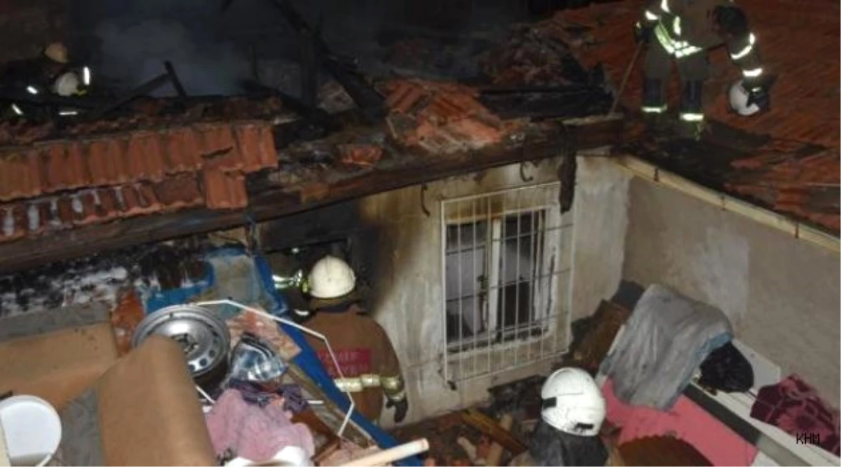Antalya\'da Ev Yangını: 1 Ölü