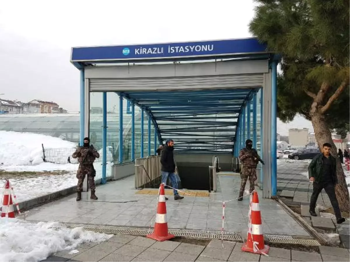 Bağcılar Kirazlı Metro Durağında "Reina\'ya Saldıran Terörist" Alarmı (2)