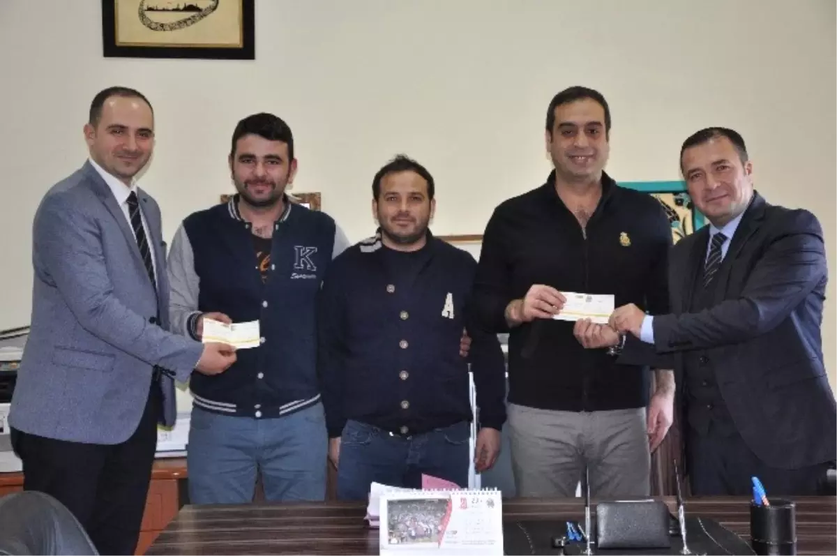 Bilecik Belediyesi\'nden Amatör Spor Kulüplerine Yılın İlk Desteği