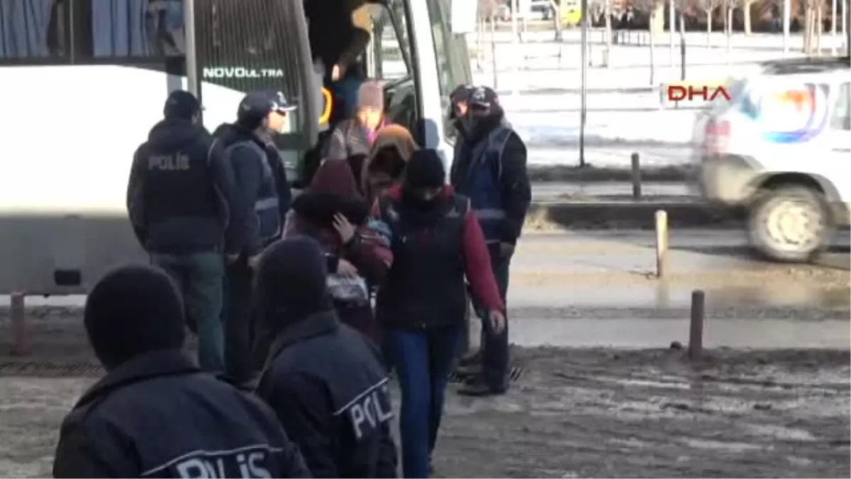 Bolu\'da PKK Operasyonunda 12 Öğrenci Adliyede