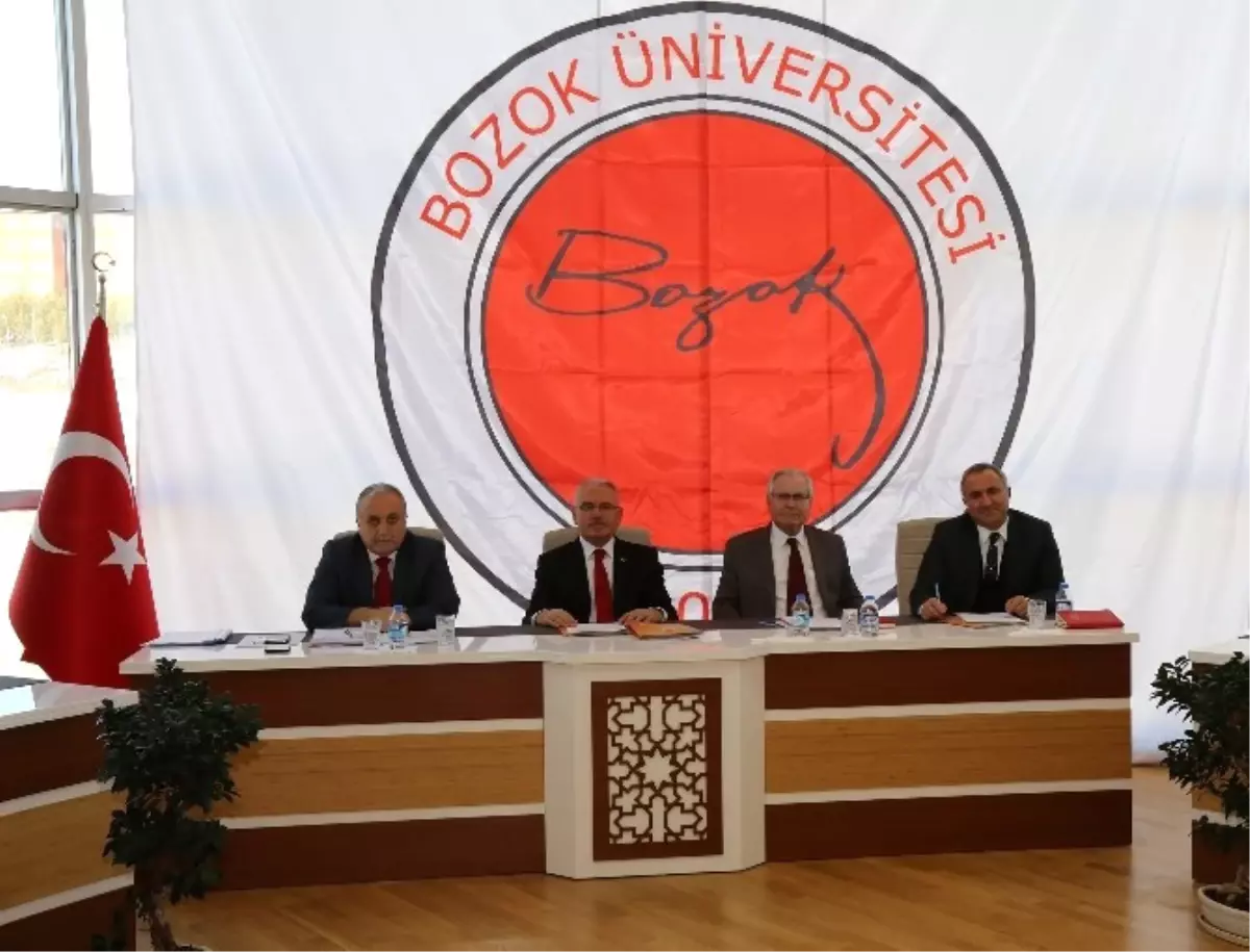 Bozok Üniversitesi Senatosu\'ndan Cumhurbaşkanı Erdoğan\'a Tam Destek
