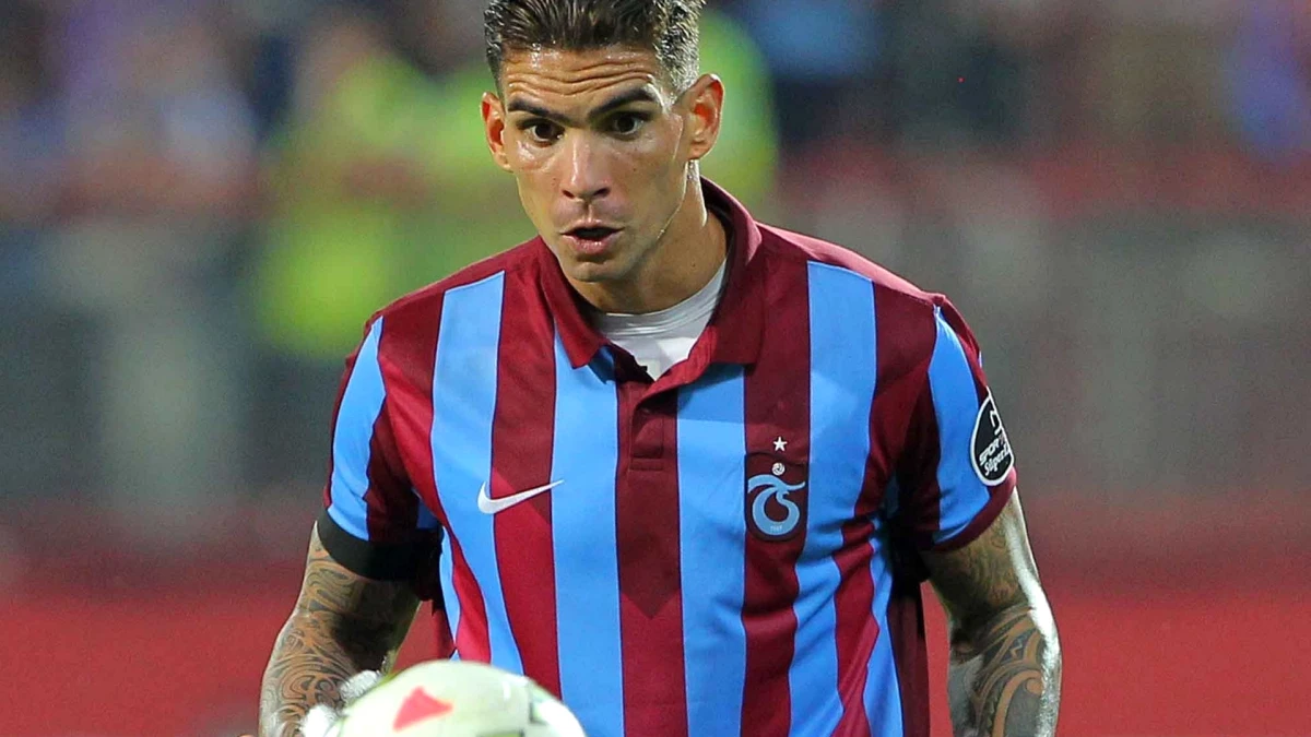 Carl Medjani Trabzonspor\'da