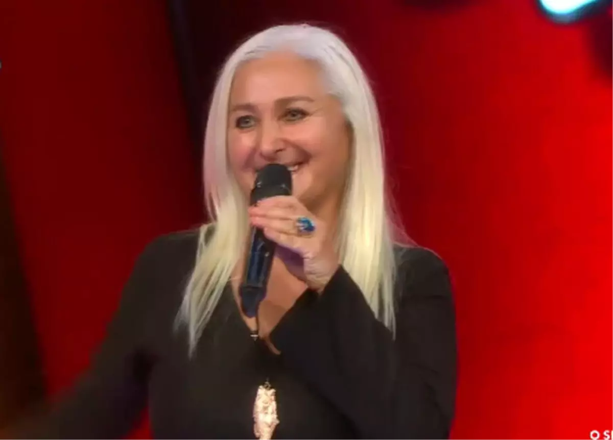 Cem Karaca\'nın Eşi İlkim Karaca O Ses Türkiye\'de Jüri Karşısına Çıktı