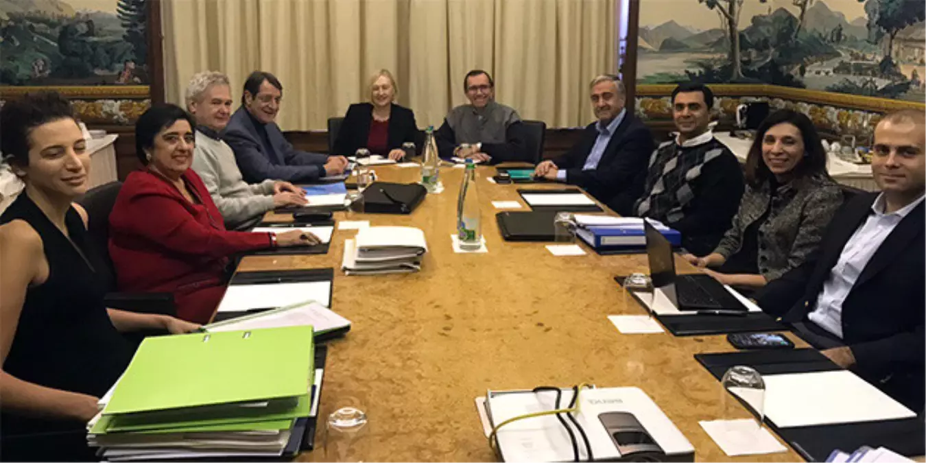 Cenevre\'deki Kıbrıs Müzakerelerinde \'Toprak Konusu\' Masaya Yatırılacak