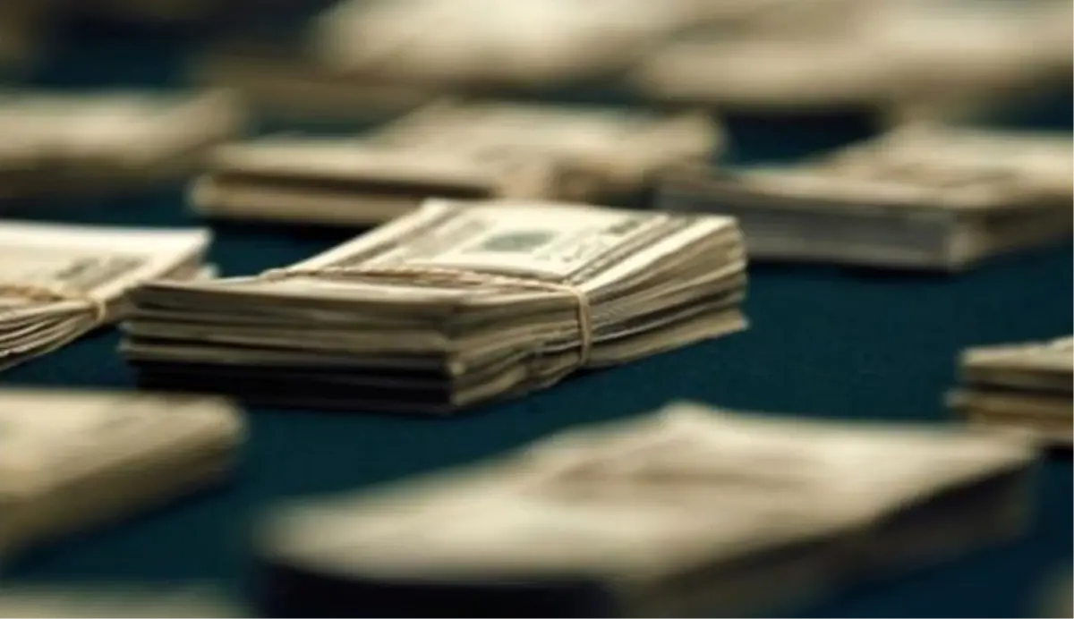 Dövizdeki Artış Manipülatif Bir Hareket\'