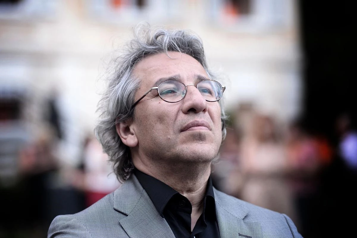 Dündar, Gül ve Berberoğlu\'nun "Terör Örgütüne Yardım Etme" Davası