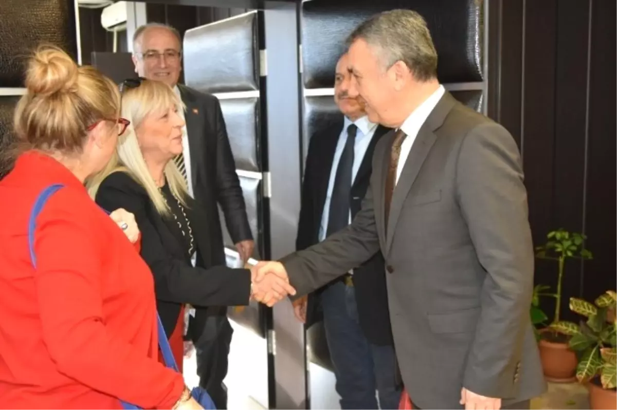 İtalyan Delegeler Omü\'de