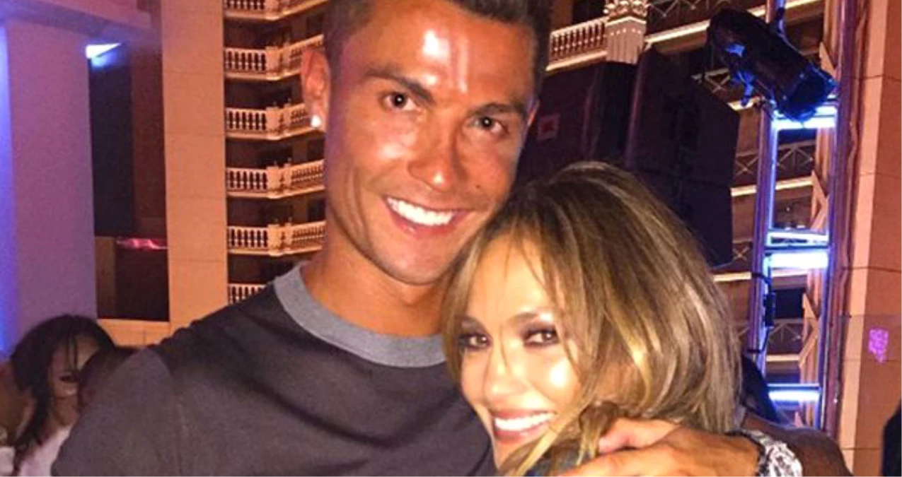 Jennifer Lopez\'in Kuzenine Doğum Günü Hediyesi Ronaldo Oldu