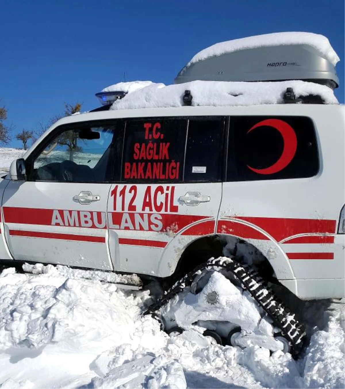 Kalp Hastası, Paletli Ambulansla Hastaneye Kaldırıldı
