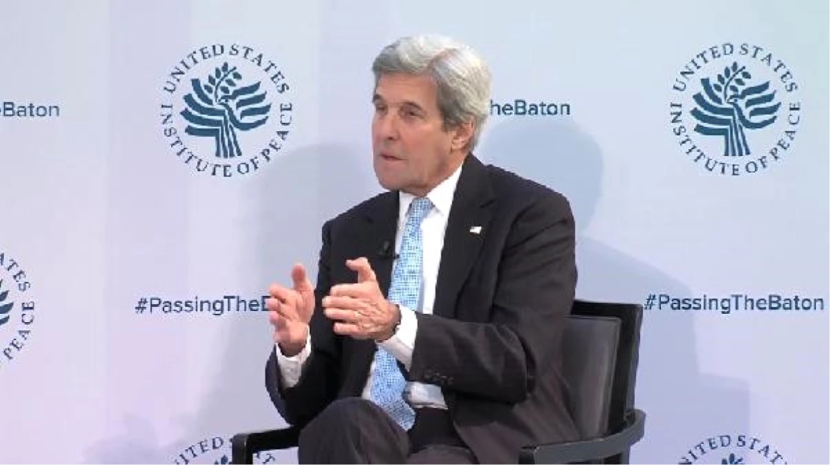 Kerry: ABD\'nin Suriyeli Askerleri Vurması Barış Görüşmelerine Zarar Verdi