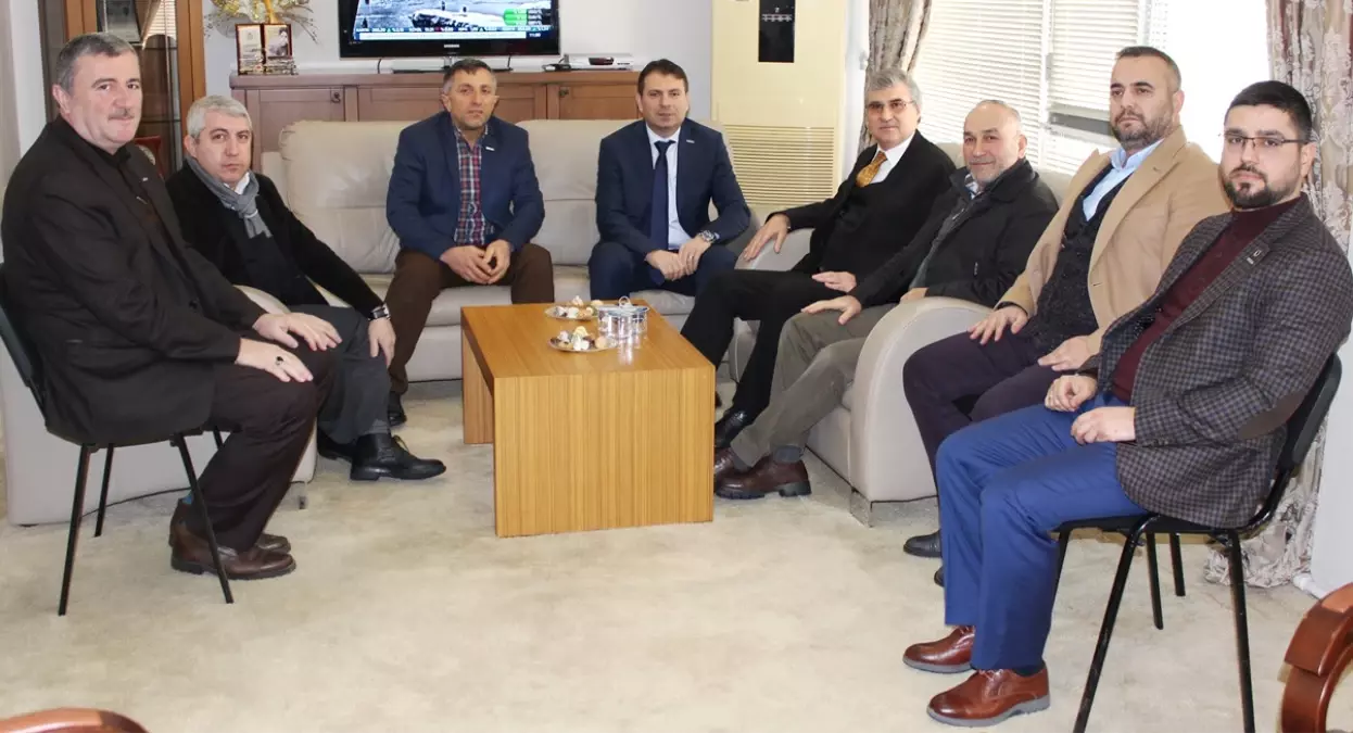 Sakarya MÜSİAD\'ın ilk ziyaretçisi Ekrem Yüce oldu