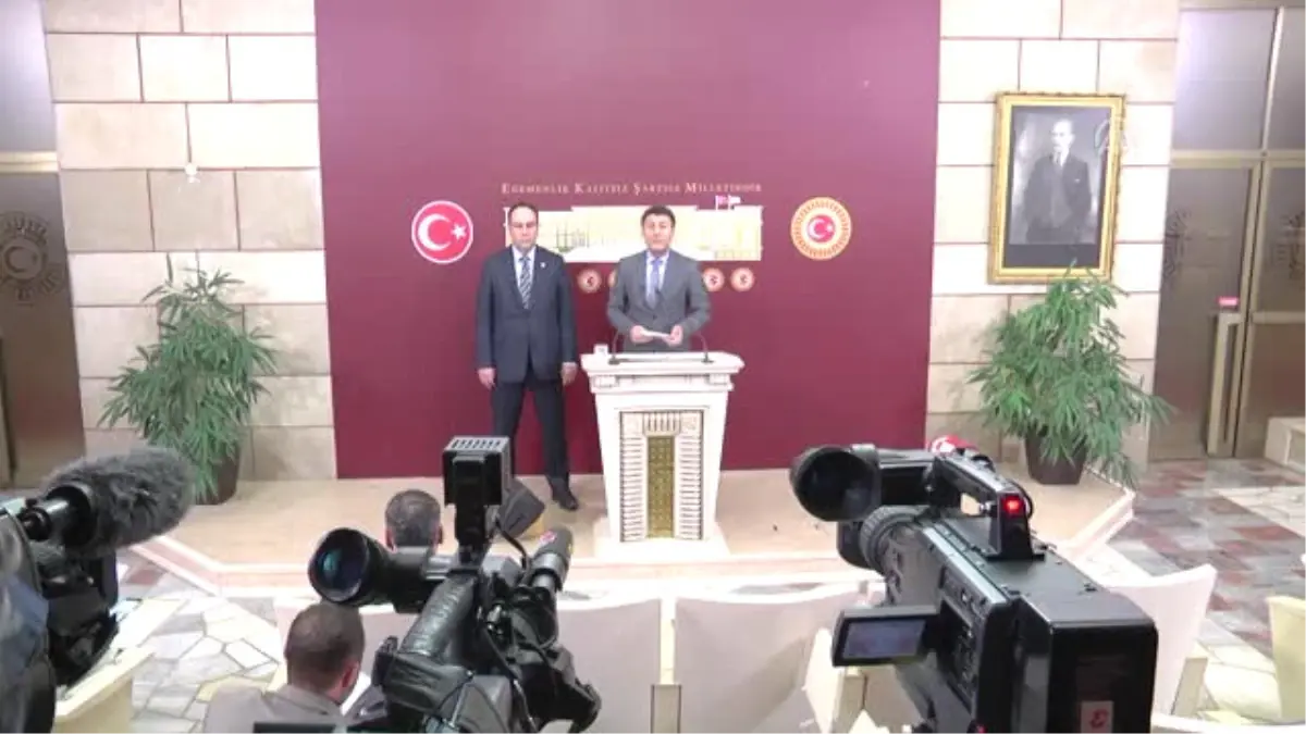 Sarıbal: \'2016\'da Tarım Sektöründe Son 20 Yılın En Sert Düşüşü Yaşandı\'